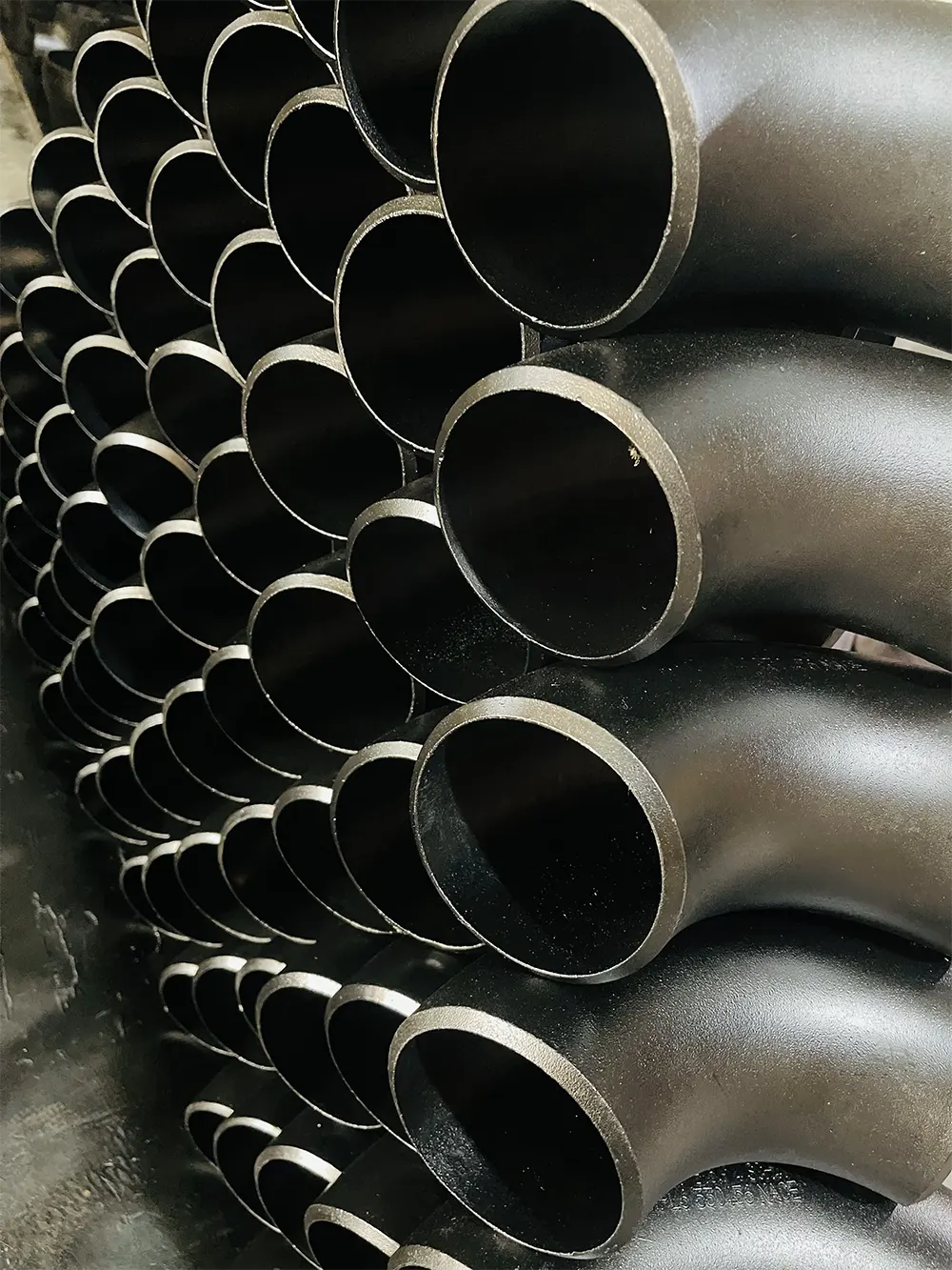 carbon steel pipe fittings suppliers in uae